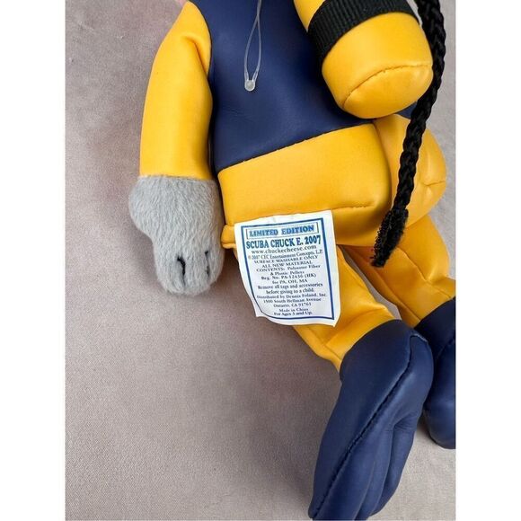 Chuck E Cheese DIVE Diver Scuba Diving Team Plush Stuffed Mouse-Beanie-2007 - Picture 4 of 5